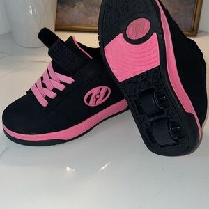 Heelys Pink and Black Skate Shoes